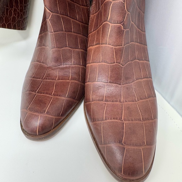Vince Camuto NEW Phranzie Tall Croc Leather Boot - Picture 8 of 10